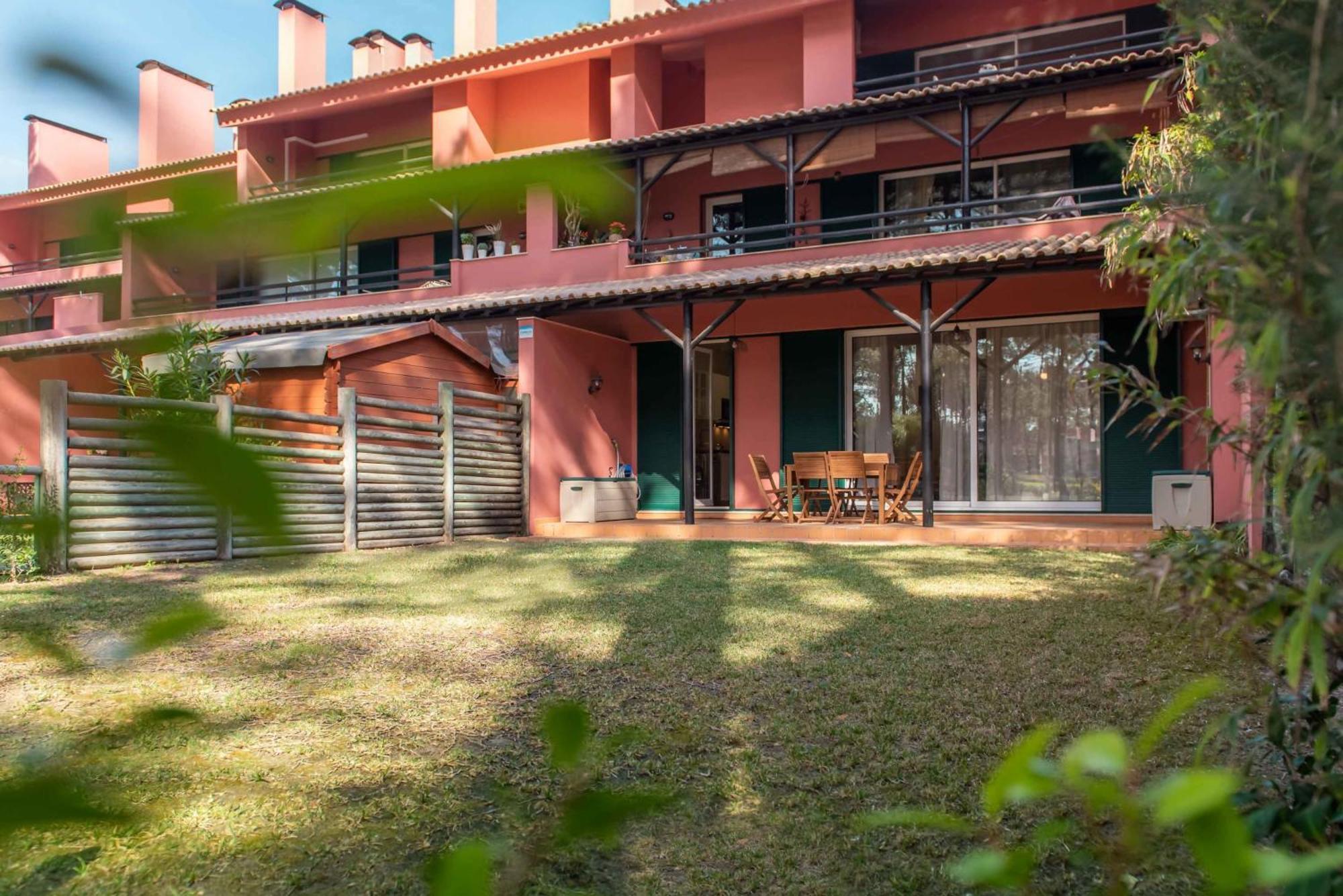 Sun & Sea Golf House Apartman Aroeira  Kültér fotó